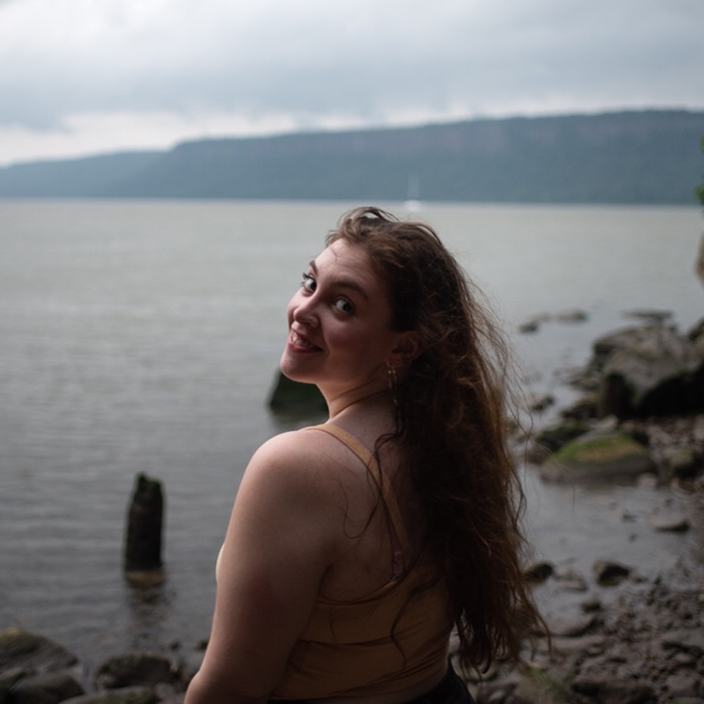 Meet your Posher, Lauren